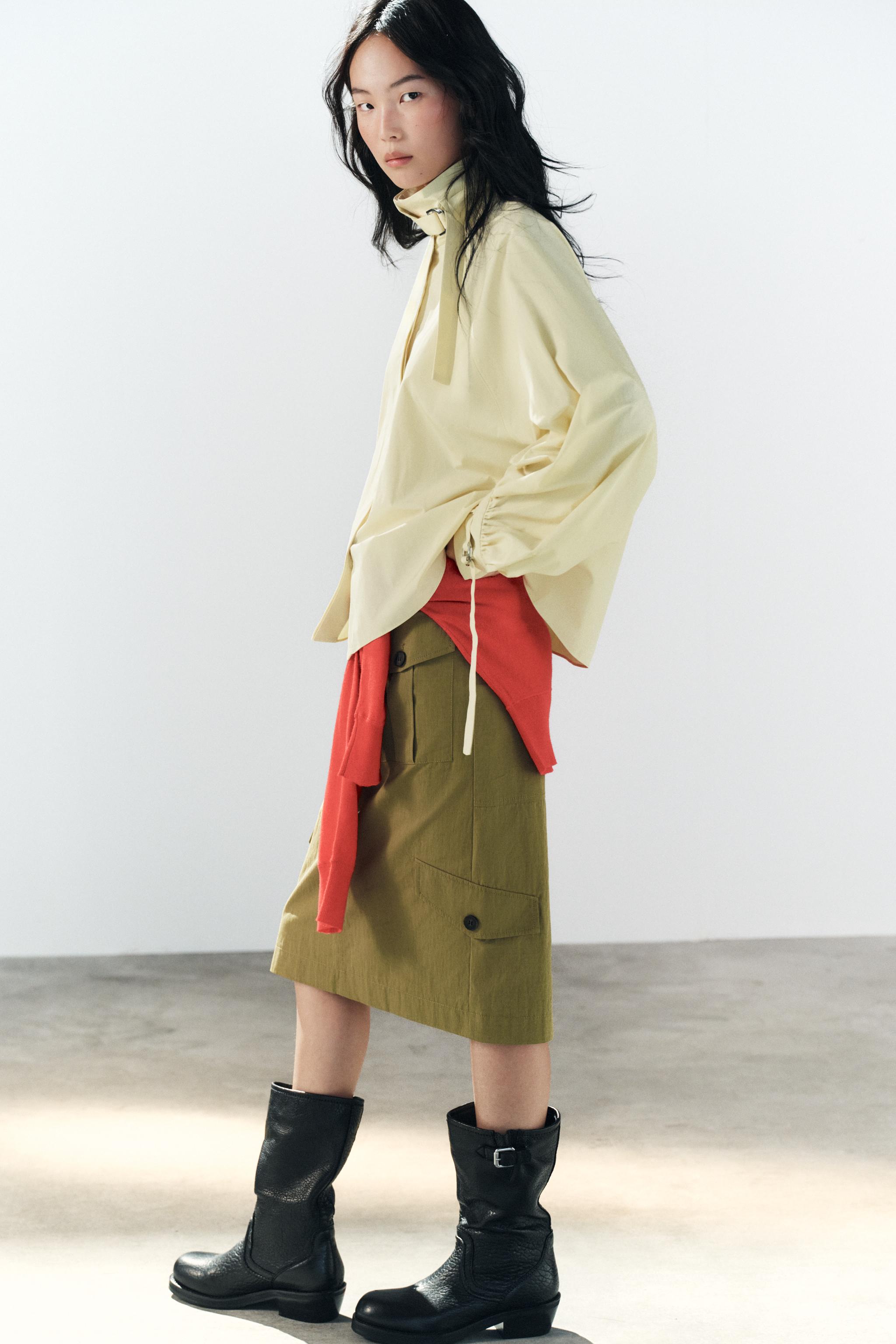 BUCKLED POPLIN SHIRT